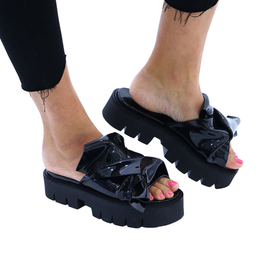 Knot Rubber Slides