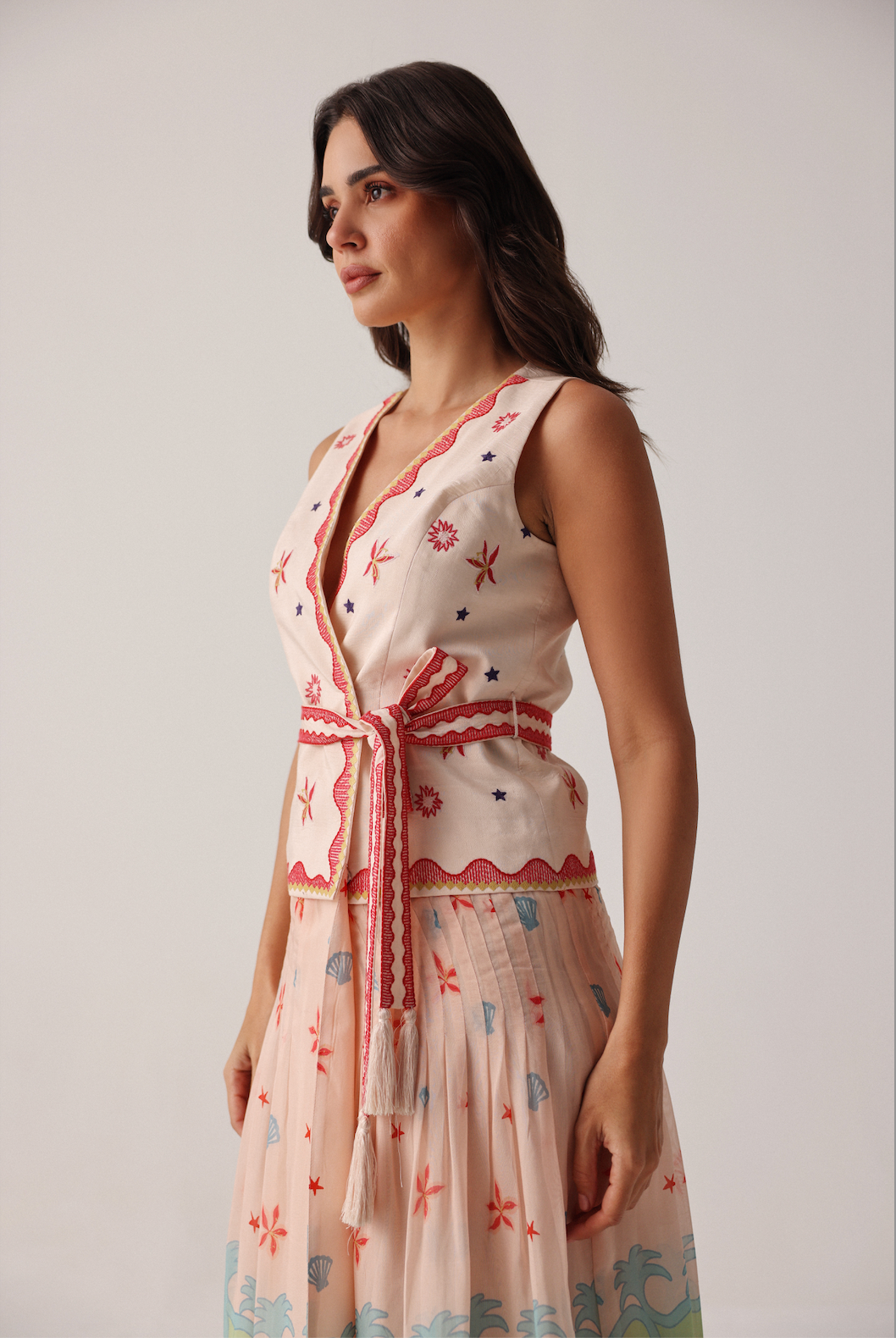 Avery Maxi Dress in Ananas Print