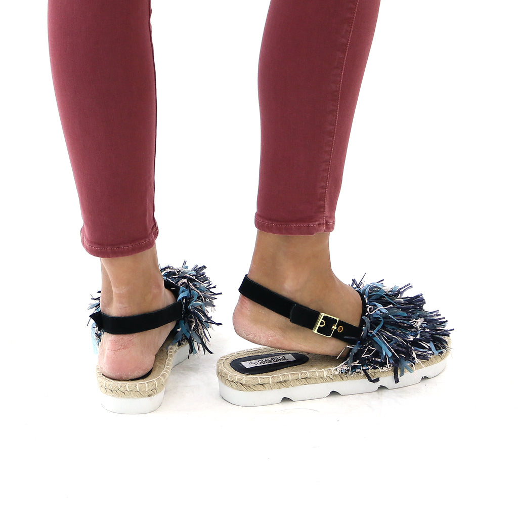 Minorca Style Slides