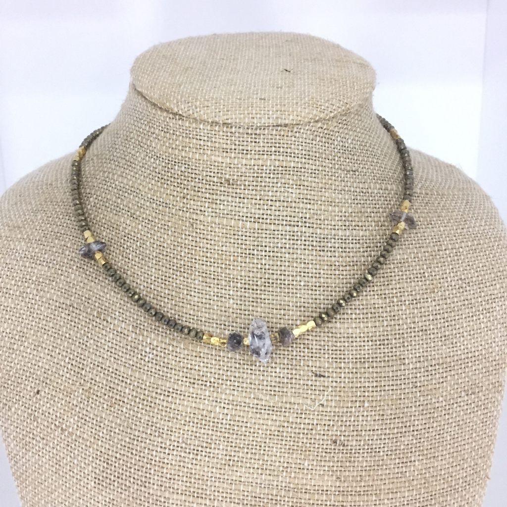 Kim Choker Pyrite