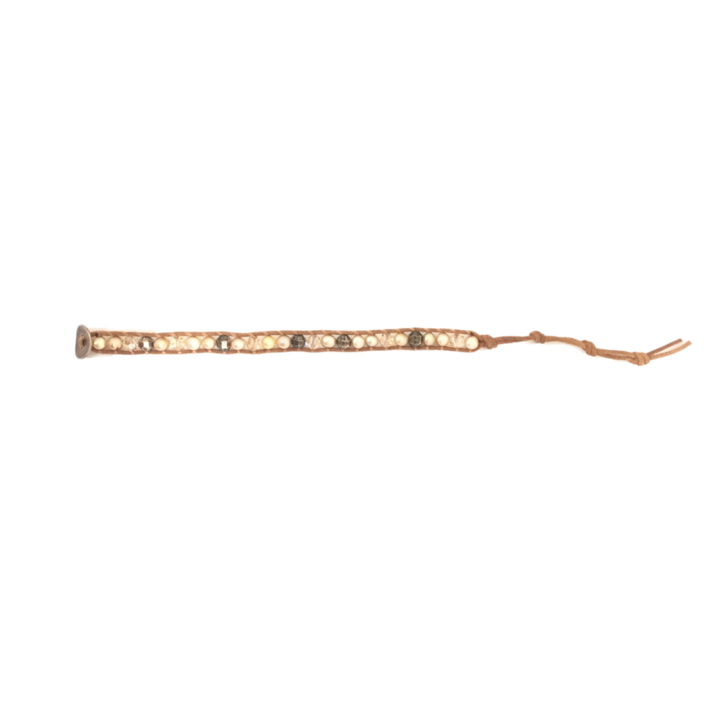 Pearl in Beige Leather Bracelet
